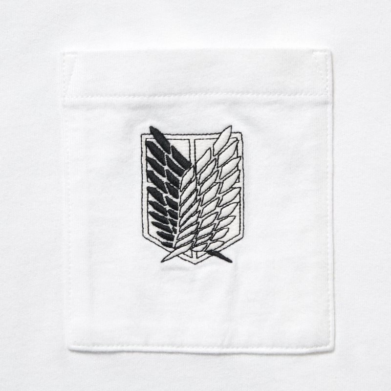 Uniqlo Attack On Titan Ut Short-sleeve Graphic Wings Of Freedom T-shirts Heren Wit | 7498246