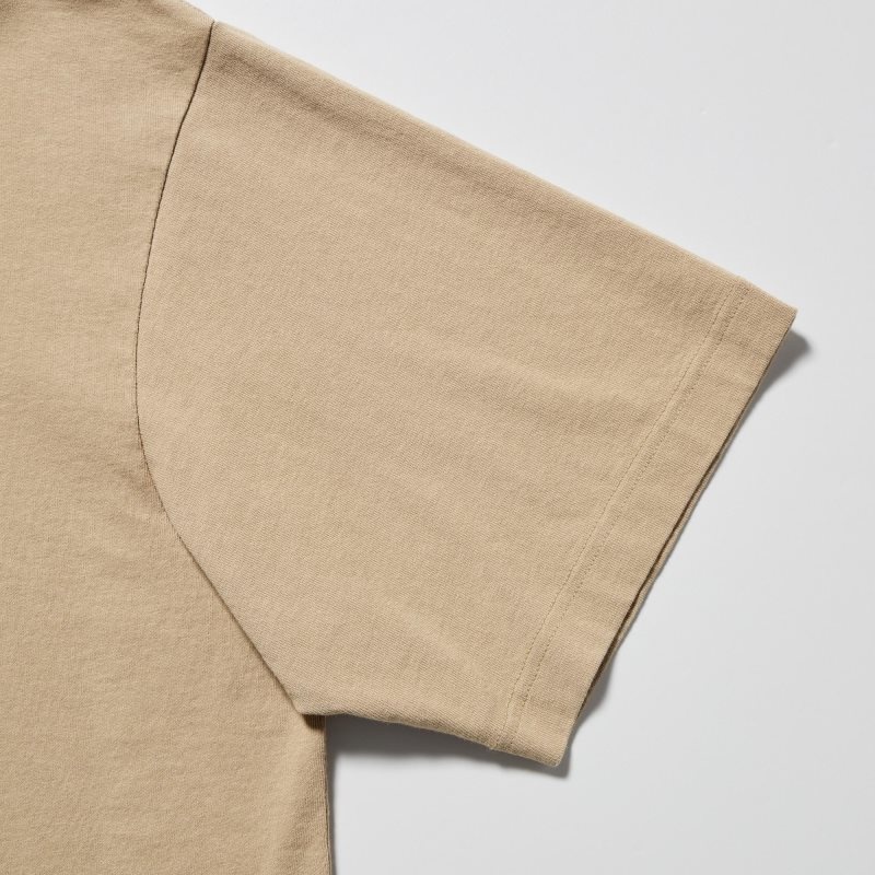 Uniqlo L.A. Eats Ut Oversized Short-sleeve Graphic Katsu Sando T-shirts Heren Beige | 3567862