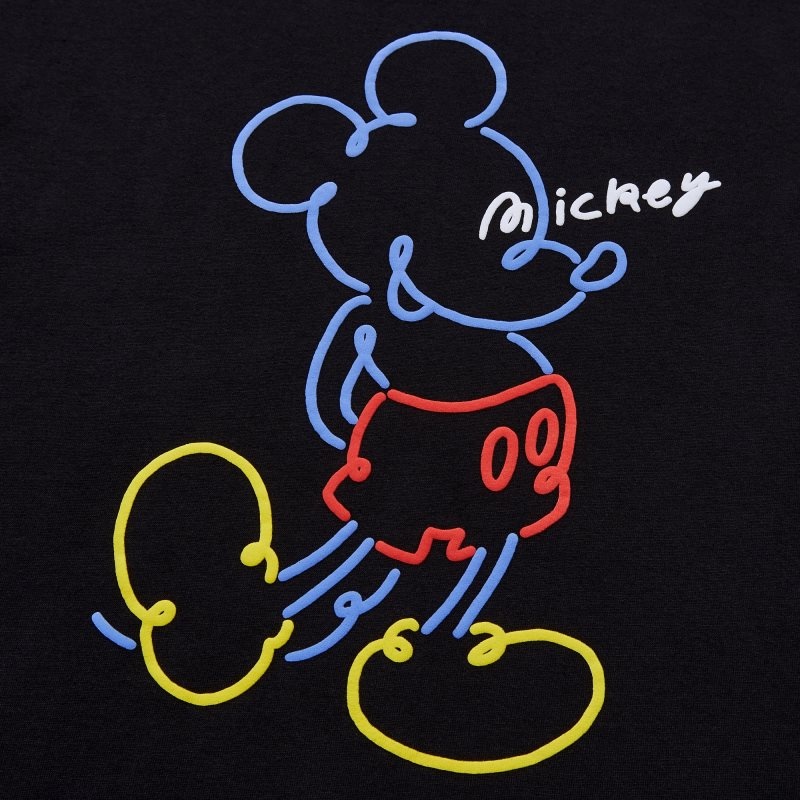Uniqlo Mickey Stands Ut Short-sleeve Graphic T-shirts Heren Zwart | 773337