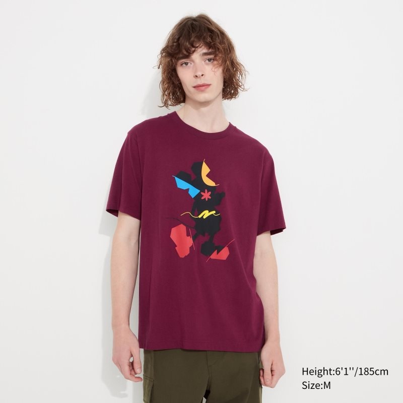 Uniqlo Mickey Stands Ut Short-sleeve Graphic T-shirts Heren Bordeaux | 3679888